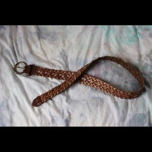 Braided leather belt